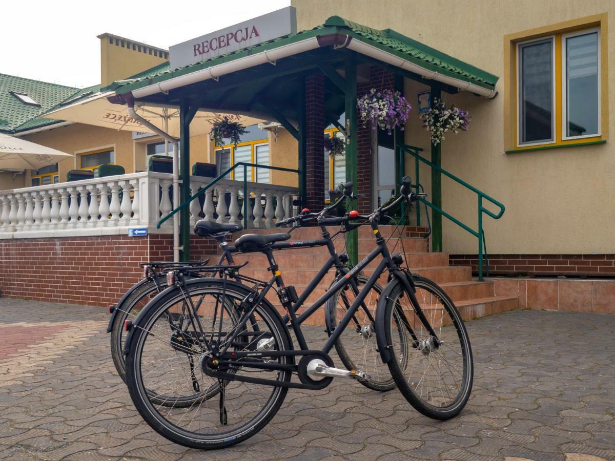 Sajmino Family House Hotel Острода Екстериор снимка
