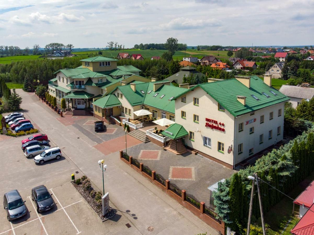Sajmino Family House Hotel Острода Екстериор снимка
