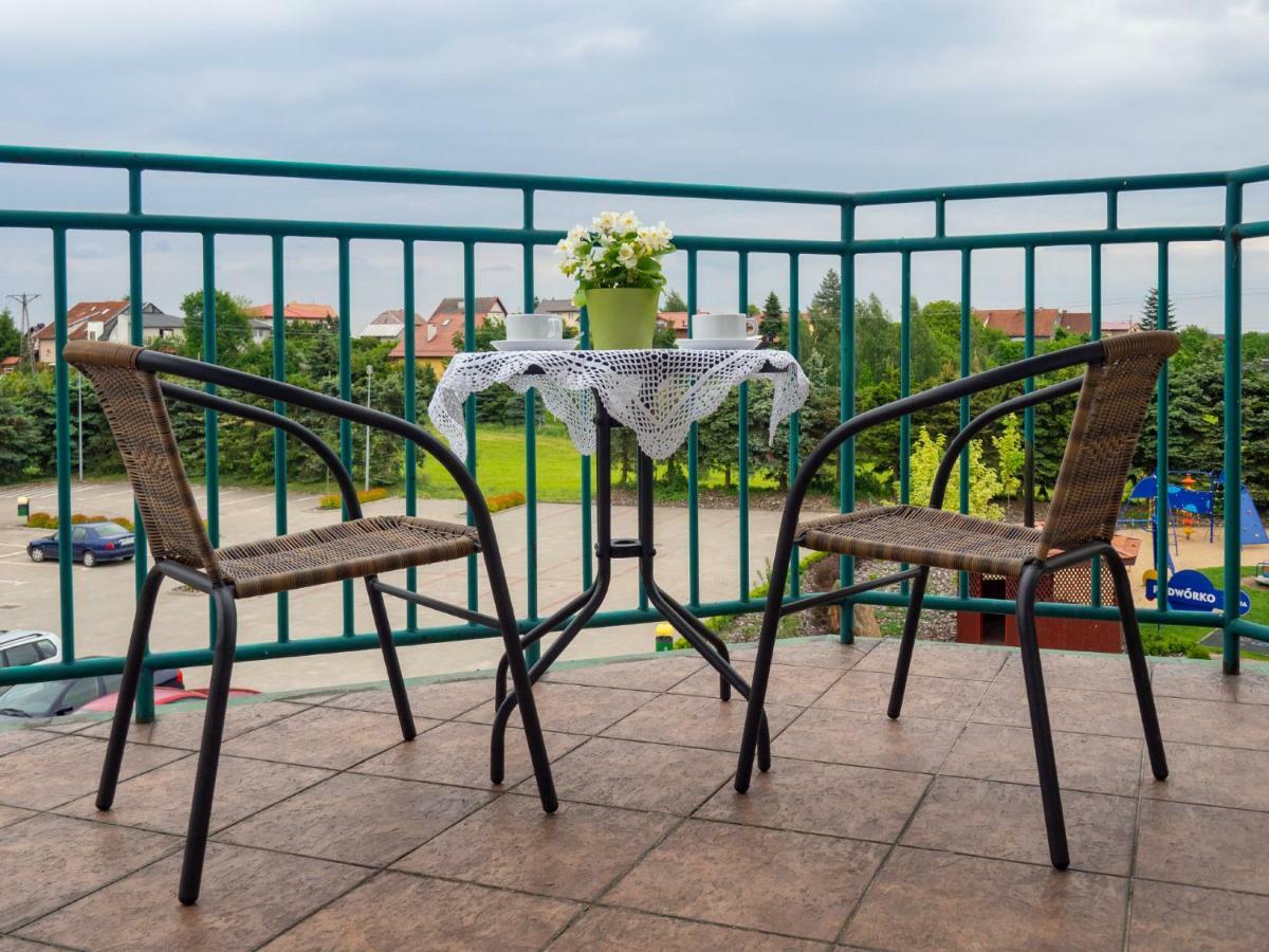 Sajmino Family House Hotel Острода Екстериор снимка